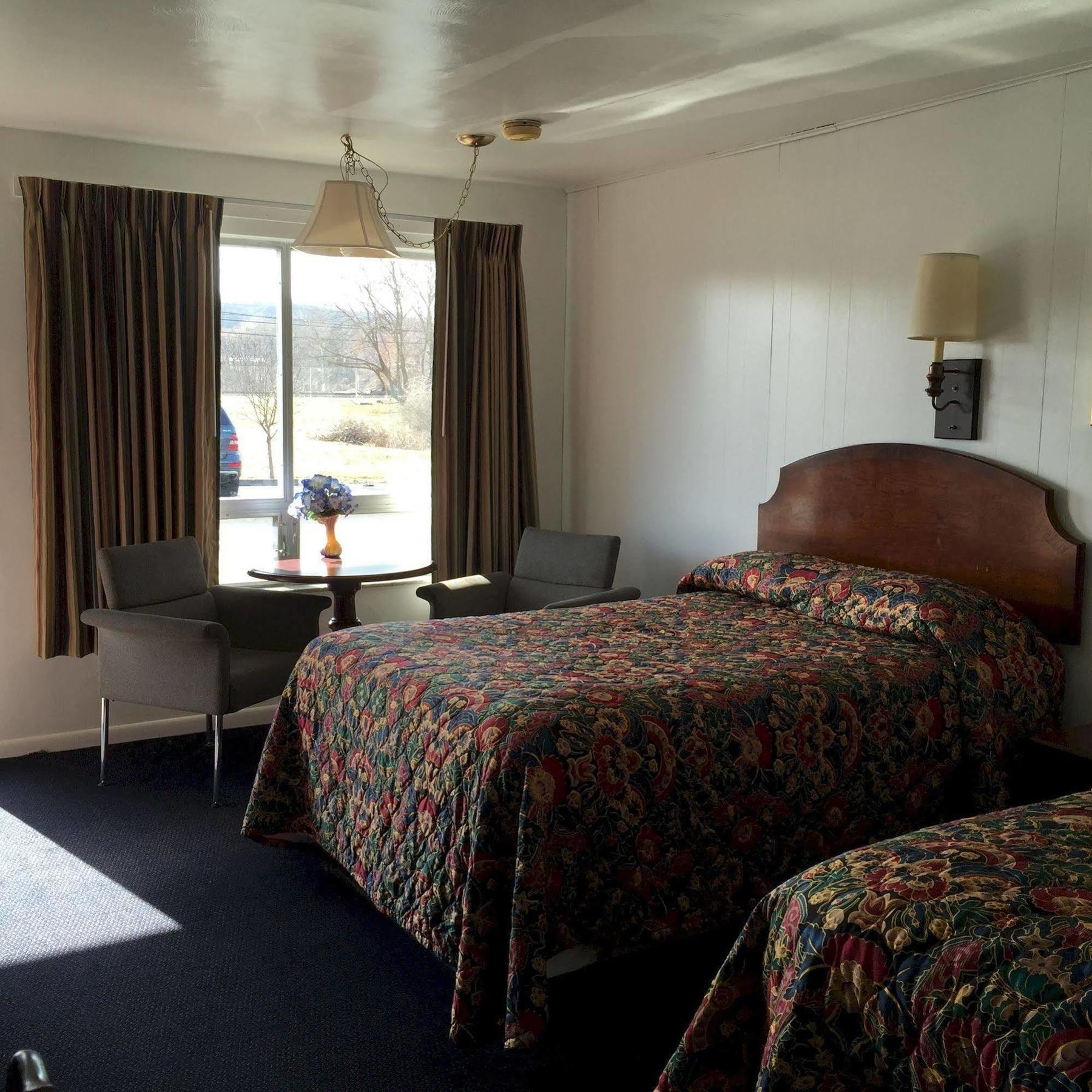 Valley Motel Pittsburgh Harmarville Zewnętrze zdjęcie